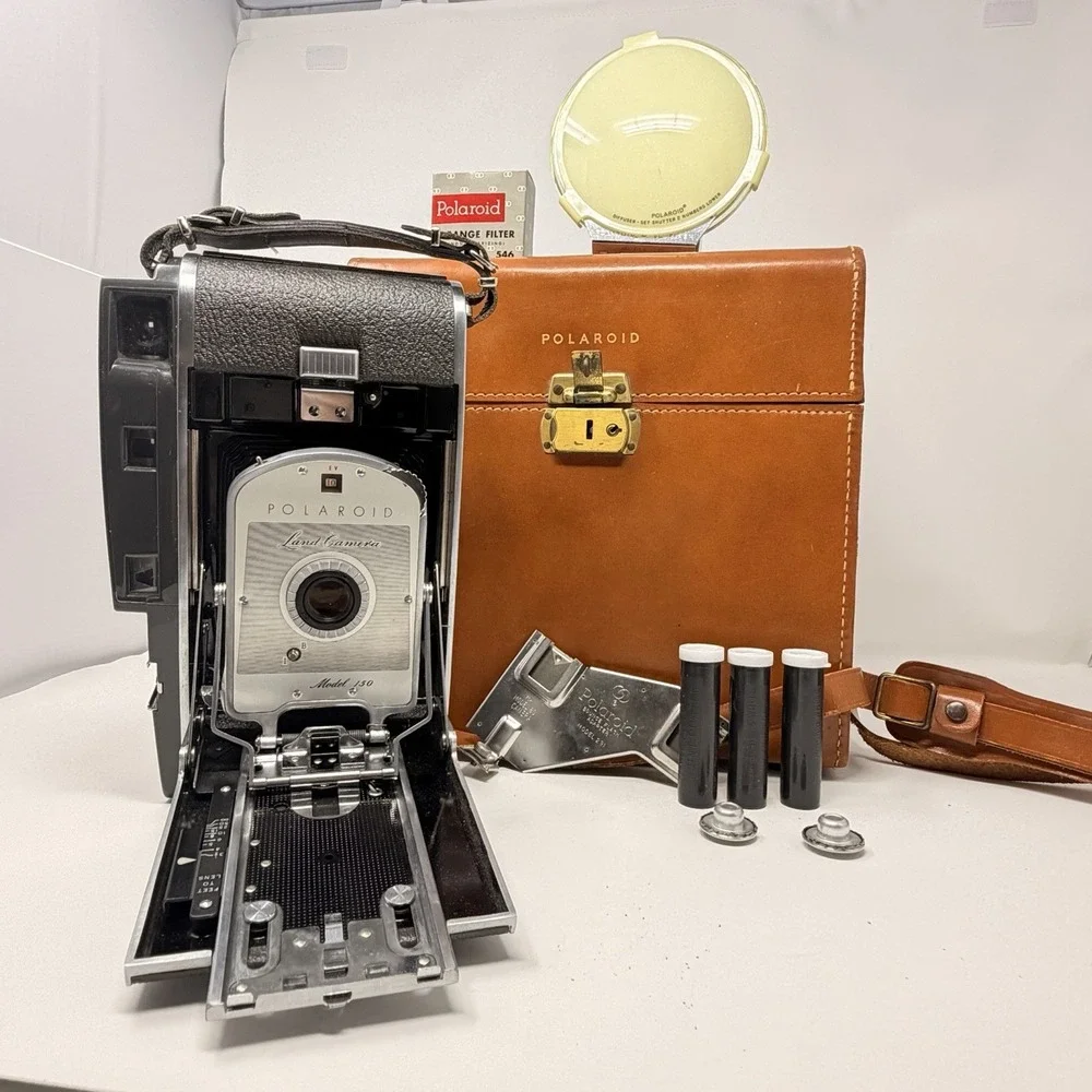 Vintage Polaroid Land Camera Model 150 w/ Leather Case & Accessories Untested